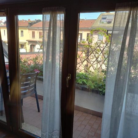 The Boheme Vintage Junior Suite ---- Cozy & Quiet & Comfortable With Private Bathroom & Fully Equipped Kitchenette & Cozy Balcony - Lift To 4Th Floor - Metro' Verde -Green Subway Porta Genova Milan Extérieur photo